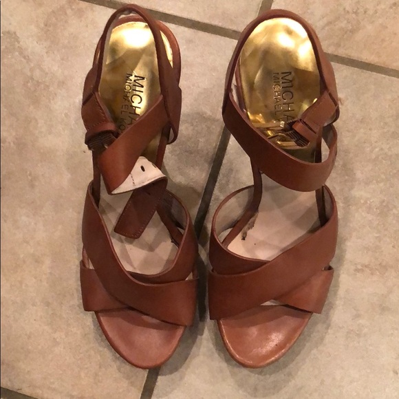 Michael kors heels - Picture 1 of 3